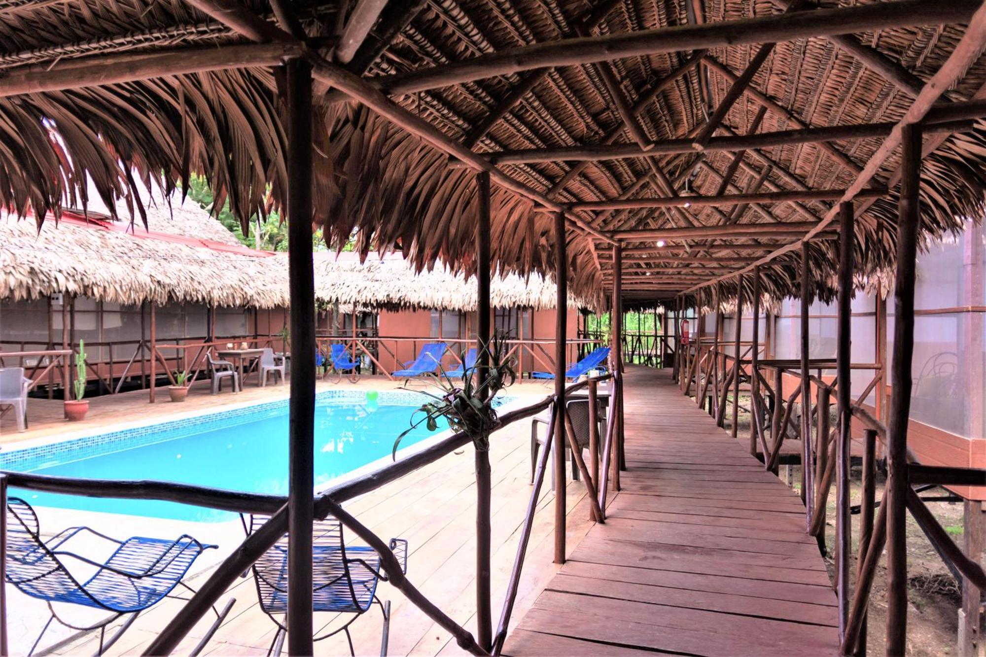 Avatar Amazon Lodge & Canopy Park Santa Teresa  Exterior photo